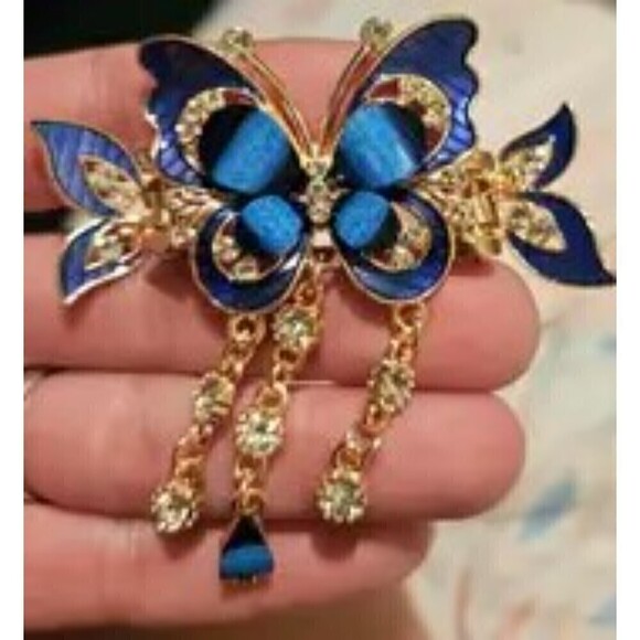 NWT - Blue Butterfly Hair Clip with Rhinestone Tassel and Glitter - Picture 2 of 4